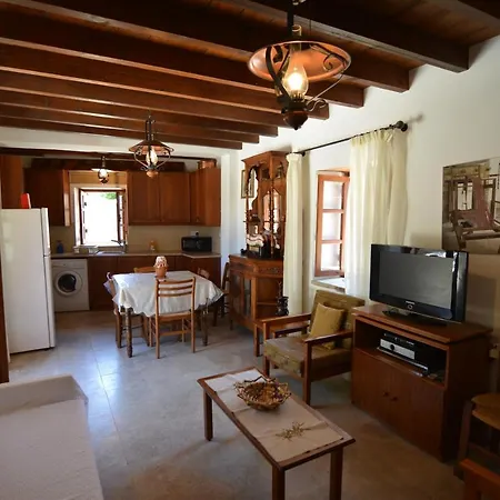 Elpida's Stone * Goudhi