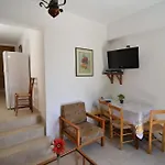 Country house Elpida's Stone Goudhi
