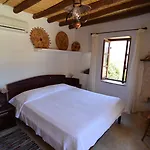 Country house Elpida's Stone