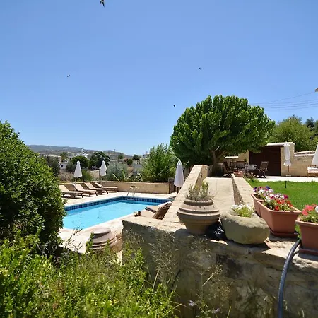 Elpida's Stone Country house *