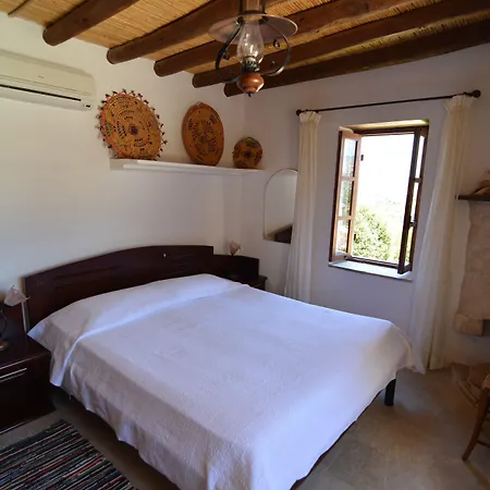 Country house Elpida's Stone