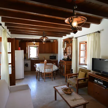 Elpida's Stone * Goudhi