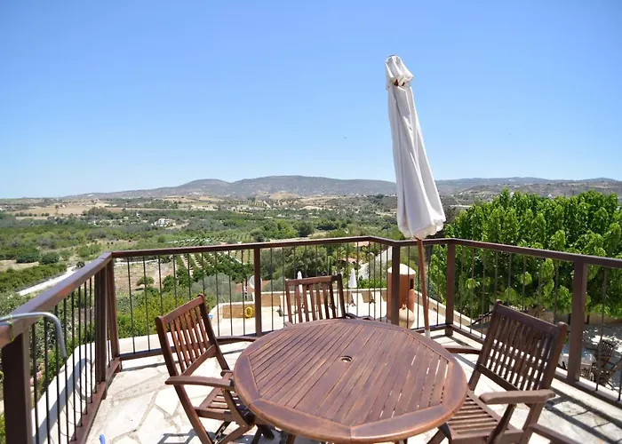 Εξοχικό σπίτι Elpida's Stone Γουδί