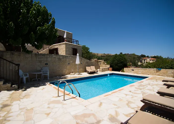 Εξοχικό σπίτι Elpida's Stone Γουδί