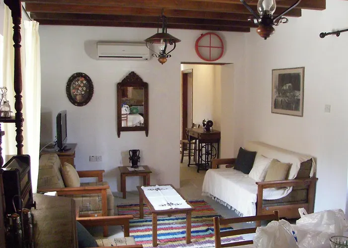 Elpida's Stone Εξοχικό σπίτι Γουδί